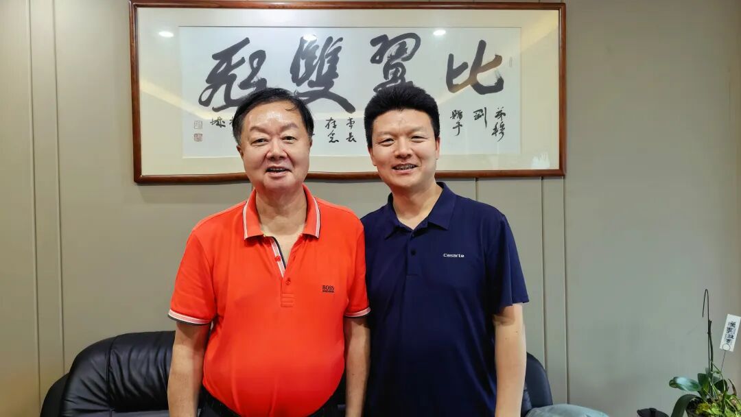 海尔集团政企事务总经理徐志博一行到访交流座谈
